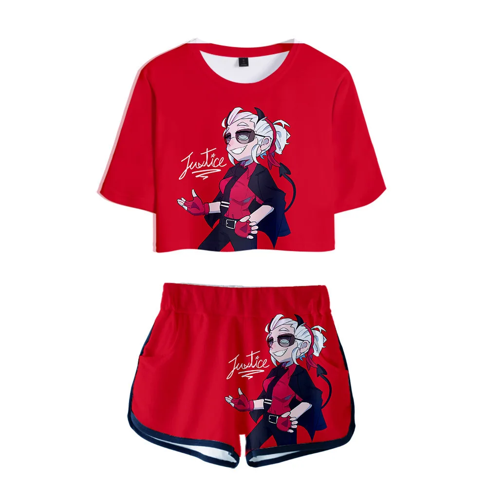 

Короткий рукав с открытым пупком и шорты