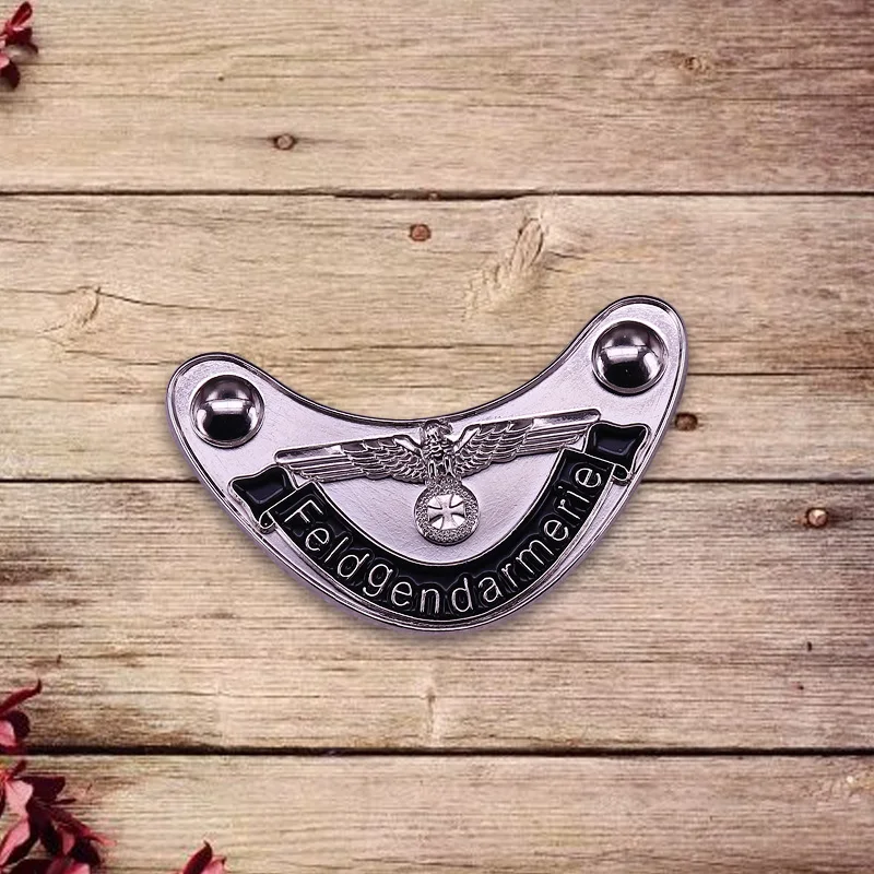 Значок Третий Рейх фелдэндарская наносимый армией вермахта (Heer) и вафельной SS |