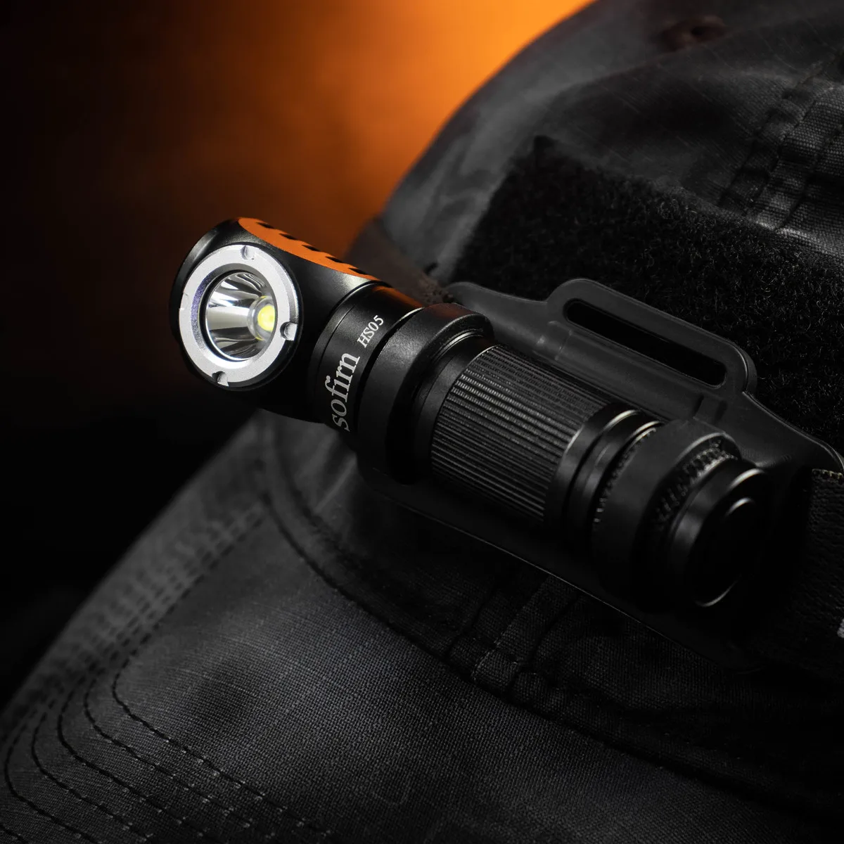 Fiyat Sofirn Yeni HS05 Mini Far 14500 LED El Feneri Açı 1000lm LH351D Güç Göstergesi Ile Mıknatıs Kuyruk