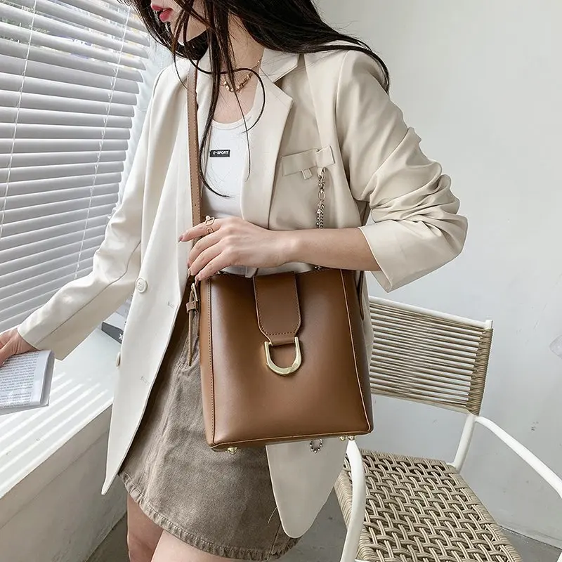 

High Quality Genuine Leather Women Messenger Bag Solid Color Zipper Shoulder Bag Student School Bag Large Capacity sac femme