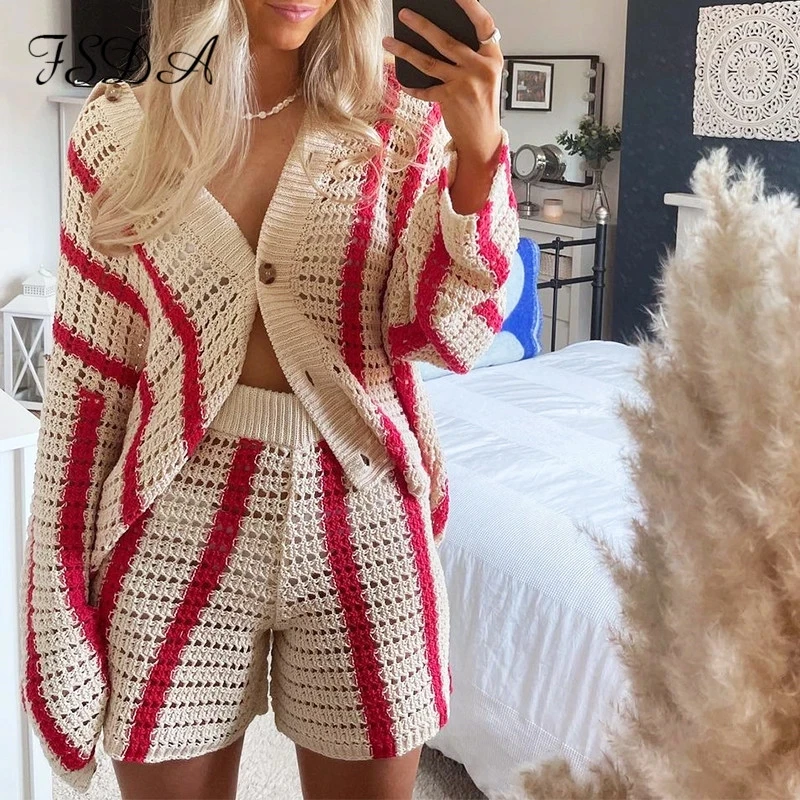 

2022 Spring and Autumn Fashion New Products Retro Casual Suit Women's Loose Hollow Striped Lapel Long Sleeve Knit Cardigan Set