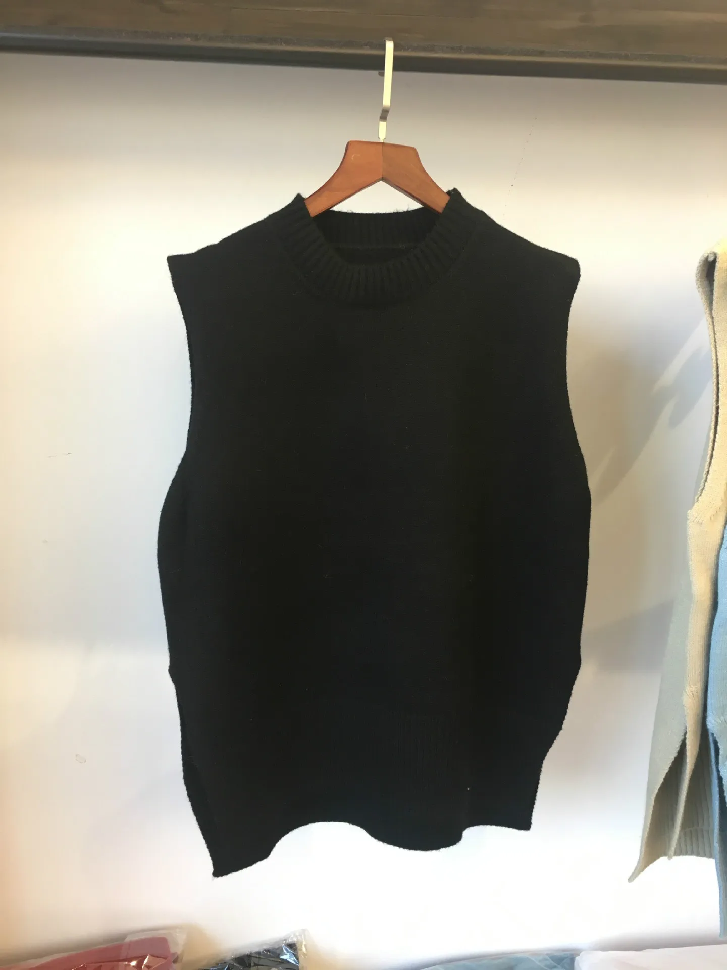 

Autumn Casual Women Vest Sleeveless Garment Sweet Cute Ladies Knitwear White Vest Girl Fashion Waistcoat Female Knitted Pullover