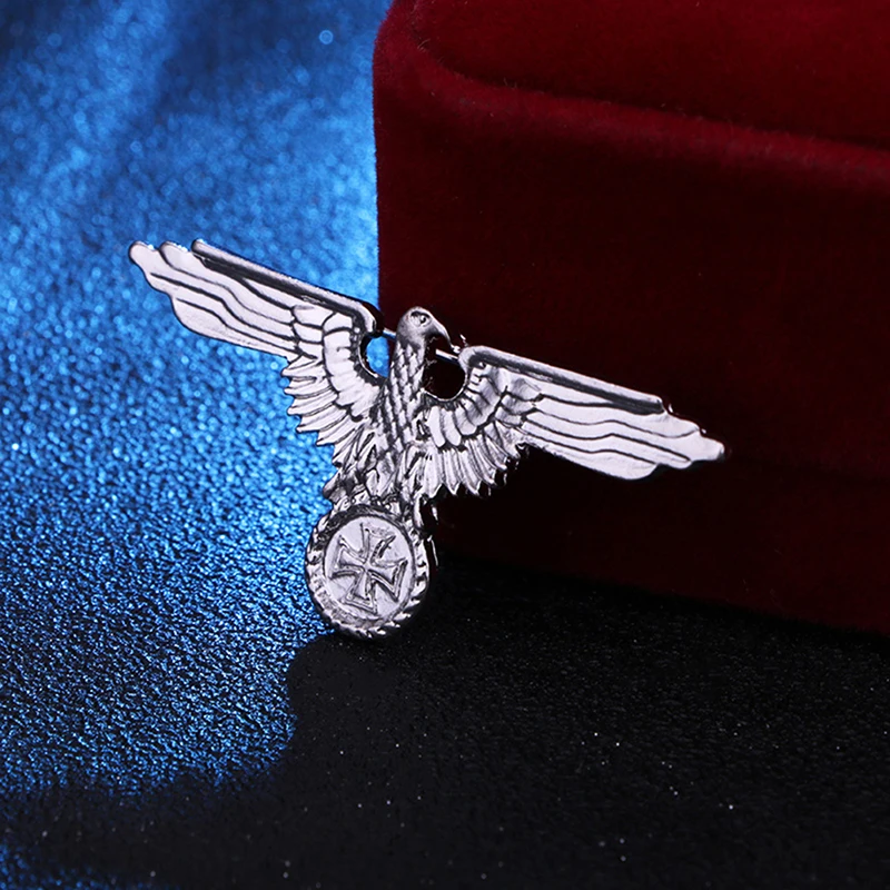 Third Reich Period German Veteran Association logo pin Cap Eagle Military Cross Pin Badge Cockade brooches | Украшения и