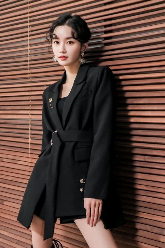 

Black Suit Jacket Female 2021 Autumn Fashion French One Button Elegant Suit Plus Size Women Blazers Long OL Wear