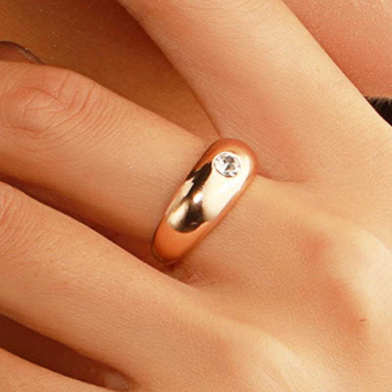 

2021 Fashion Diamond Geometric Punk Glossy Ring Creative Metal Hip HopIndex Finger for Women Gifts Party Engagement Jewelry