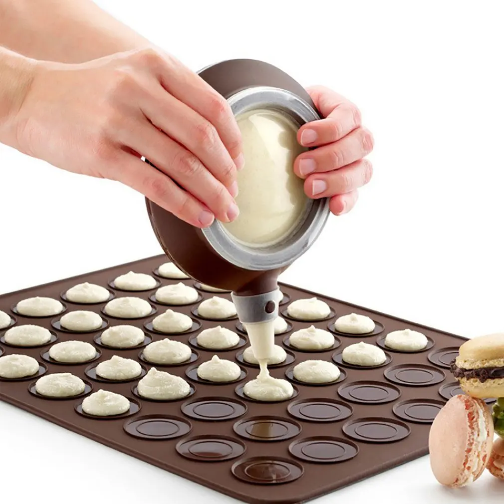 

Silicone Macaron Pot With Nozzles Kit Baking Pen For Cookie Cream Muffin Dessert Cake Decorating Tool Squeezing Nozzles