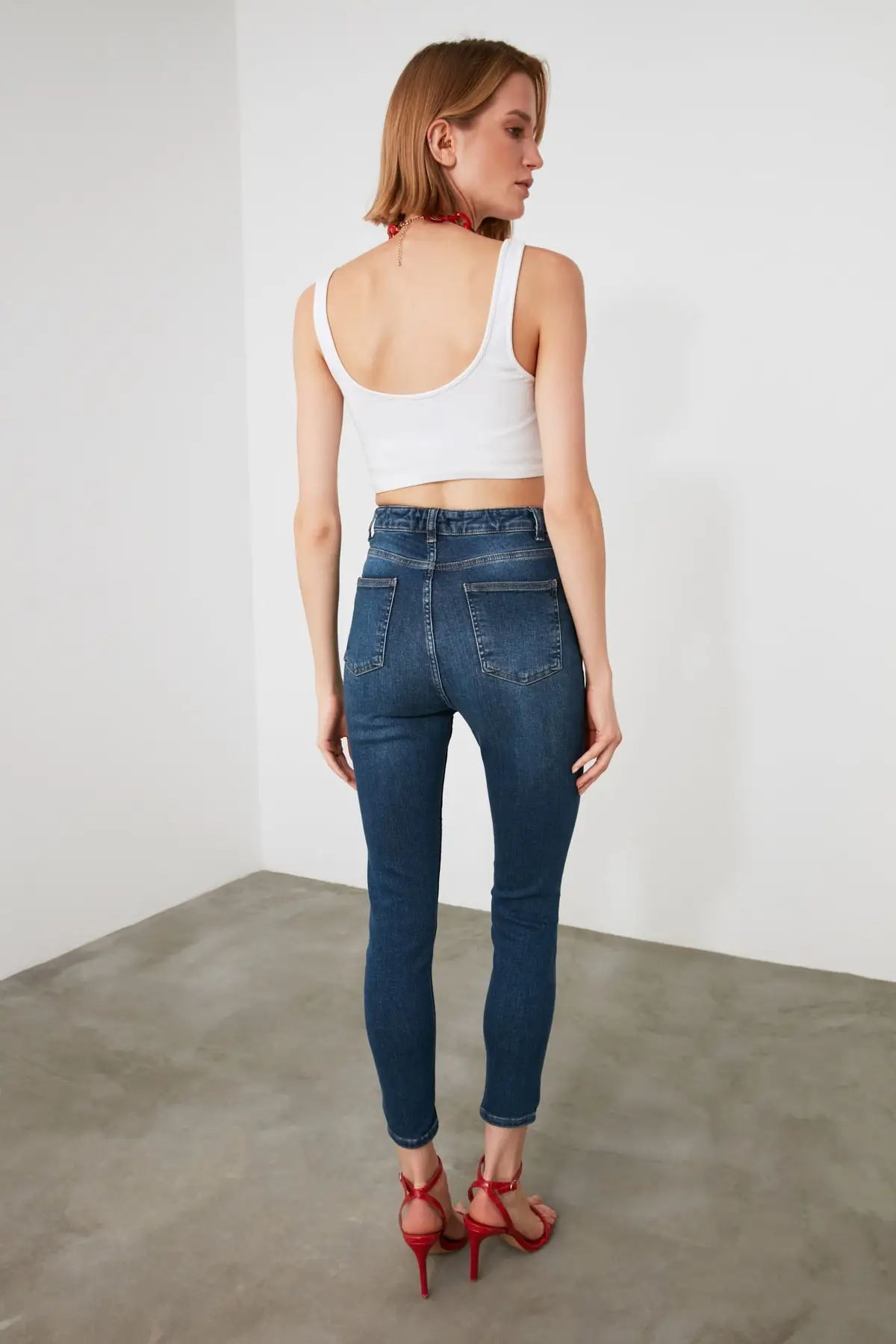 

Trendyol High Waist Skinny Jeans TWOAW21JE0785