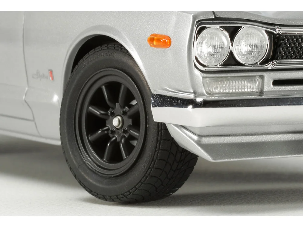 Tamiya 24335 1/24 весы Nissan SKYLINE 2000 GT R спортивный автомобиль дисплей коллекционная