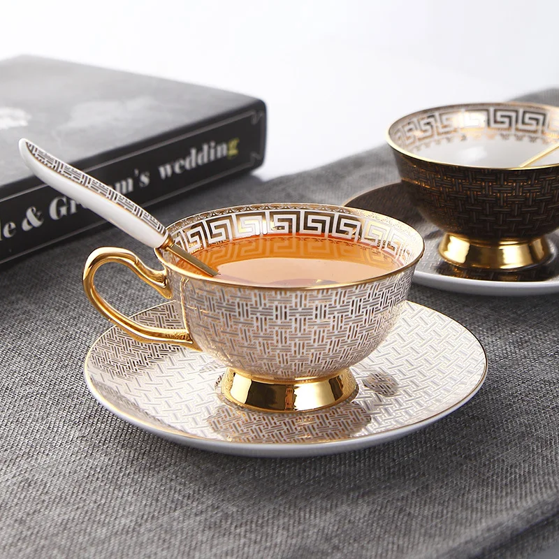 

Bone China Mug with Spoon Tray Coffee Milk Tea Handle Porcelain Cup Couple Water Cup Novelty Gifts Home Office Drinkware