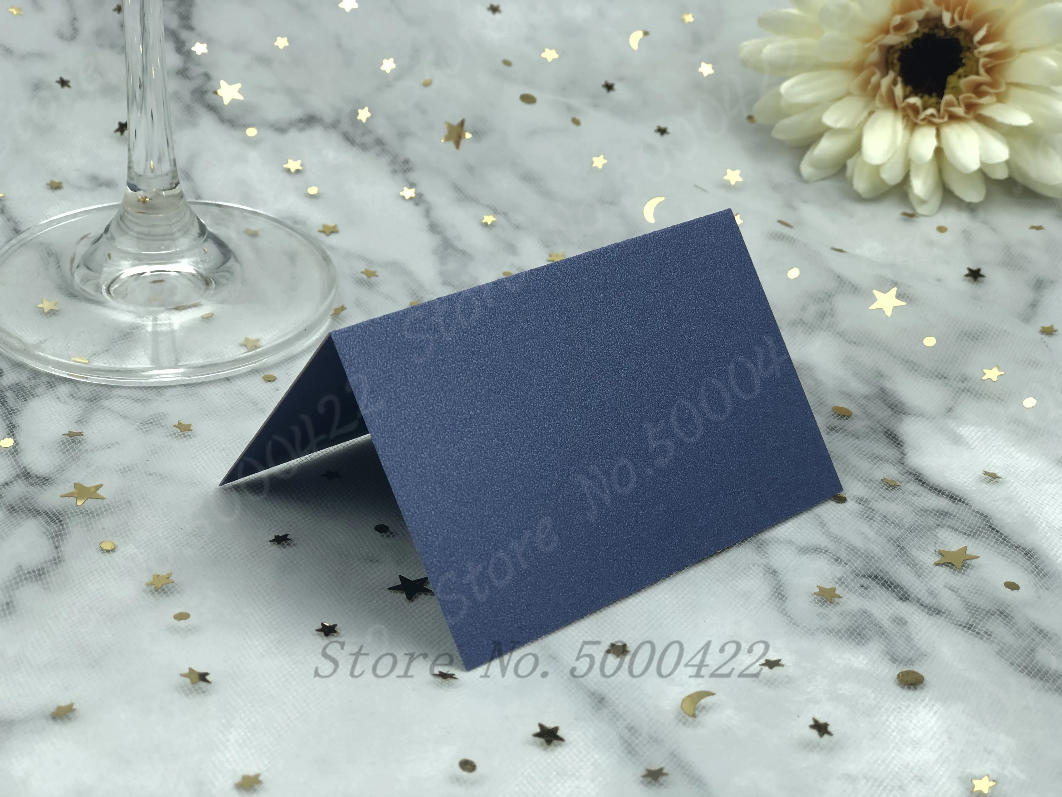 

50pcs Blank Fold Table Mark Wine Glass Name Place Card Baby Shower Theme Event Banquet Invite Guest Favor Restaurant Decor Cards