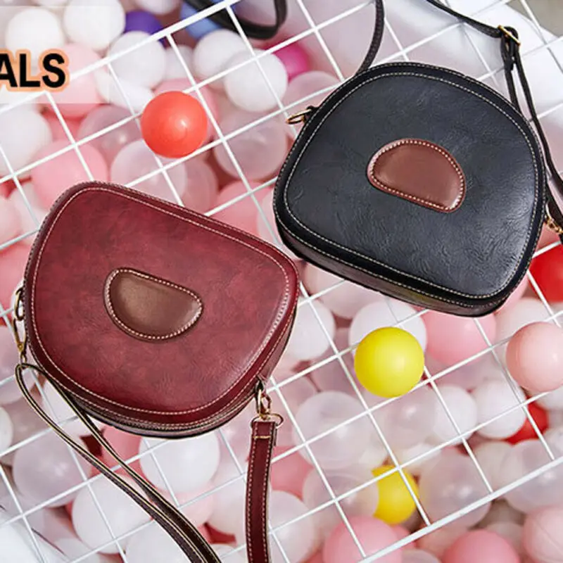 

Women's Leather Trendy Bag Solid Small Round Handbags Adjustable Shoulder Straps