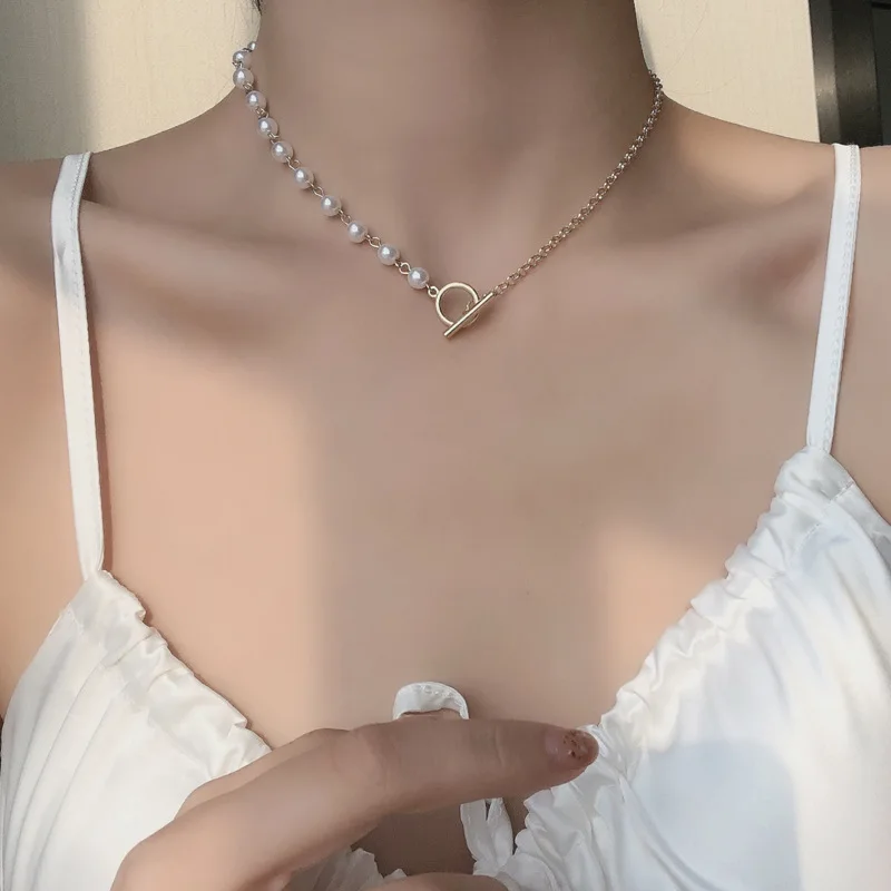 

Japan and South Korea new fashion personality pearl chain stitching OT buckle necklace female temperament simple clavicle chain