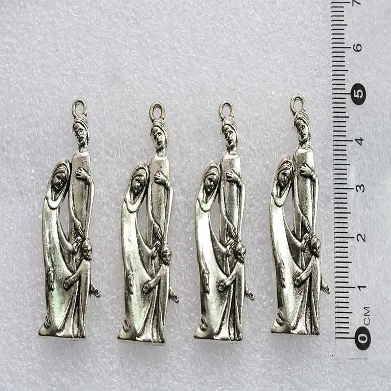 Металлическая подвеска с изображением Девы Марии | Украшения и аксессуары