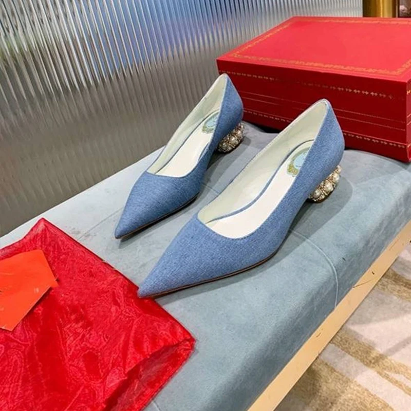 

Luxury Brand Summer New Ladies High Heels Pointed Toe Soft Genuine Leather Insole Elegant Pearl Diamond Decoration Party Shoes