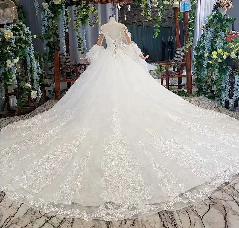 Милое Свадебное платье с длинными рукавами и перьями 2020 бальное размера плюс