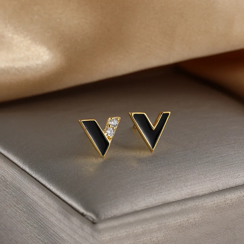 

925 стерлингового серебра буквы V Форма, серьги со шпилькой, для женщин, в Корейском стиле; Модные вечерние ювелирные изделия для девочек eh244