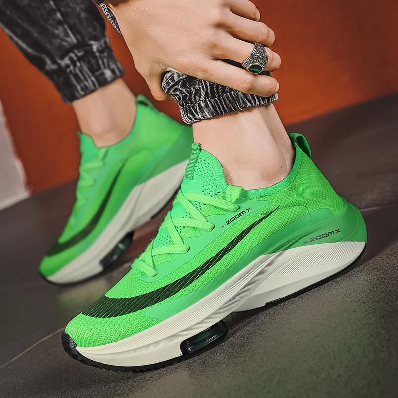 

Couple casual running shoes Men's and women's spring and autumn casual shoes Men's and women's sports shoes Large size 36-46