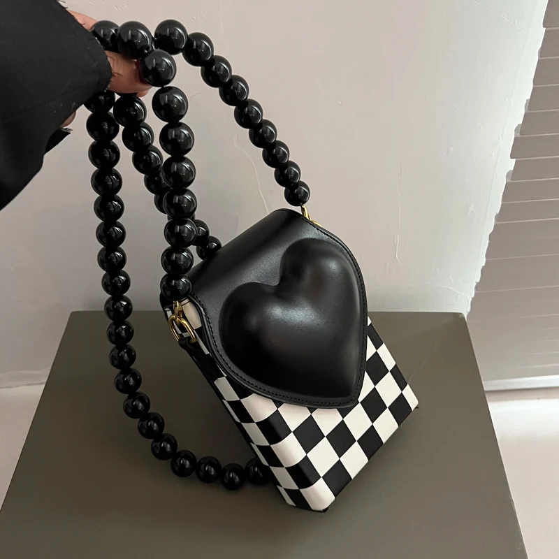 

2021 New Winter Brand Checkerboard Wild Western Style High-Quality Texture Women'S Single Shoulder Crossbody Mobile Phone Bag