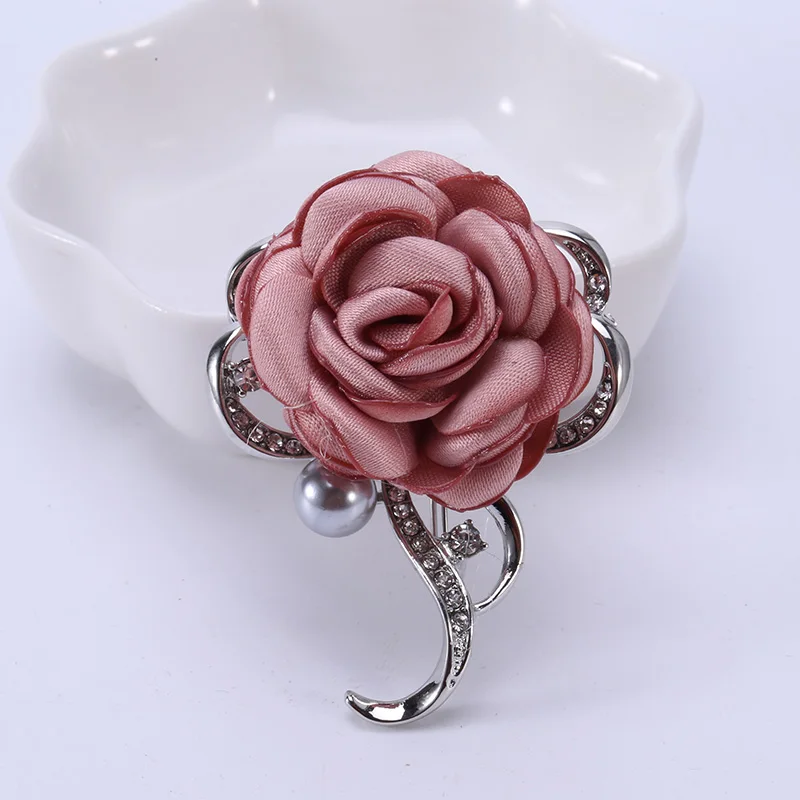 Ткань Искусство жемчуг цветок брошь булавка кардиган рубашка Шаль