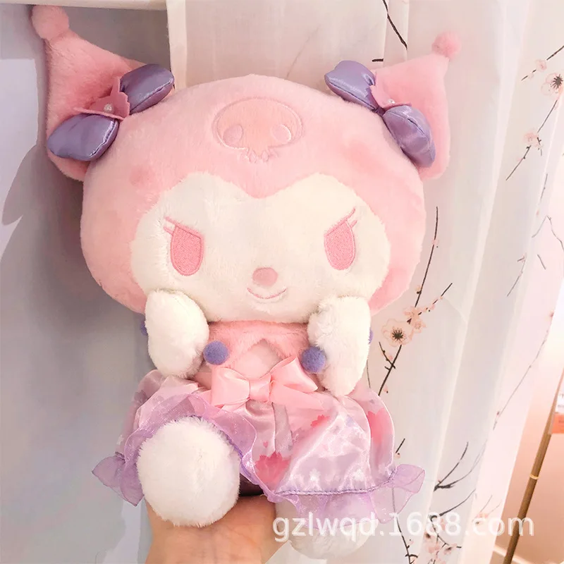 

Аниме периферийный Sanrio, романтический цветок, сезон выпуска, средний куроми, плюшевая кукла для девушек, эмотикон, Рождественский подарок н...