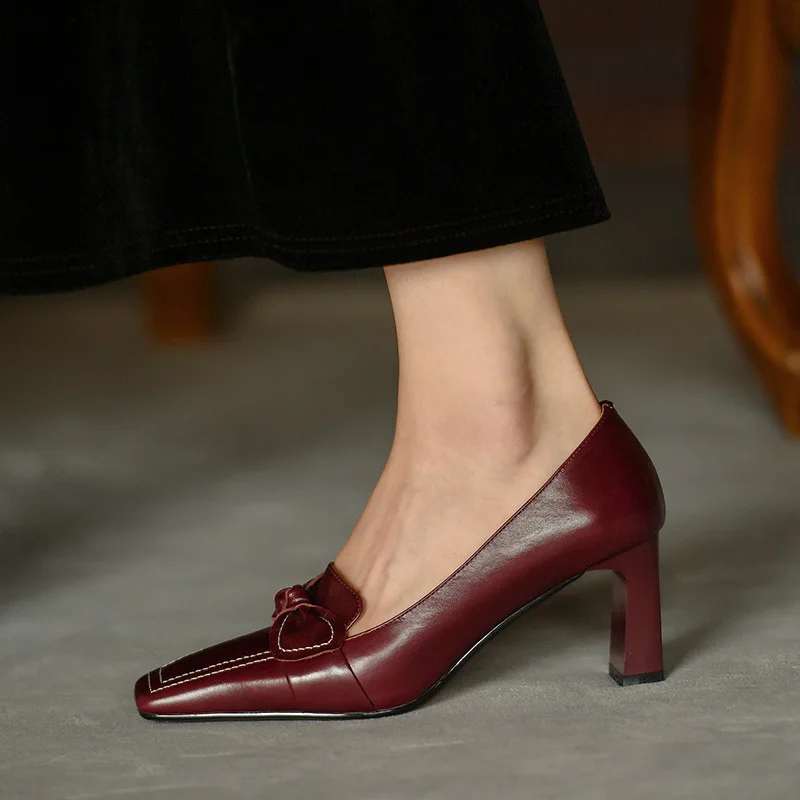 2022 Spring New High Heels Square Toe Office Dress Ladies Leather Thick Heel Shallow Mouth Classic High Heels 7 Cm