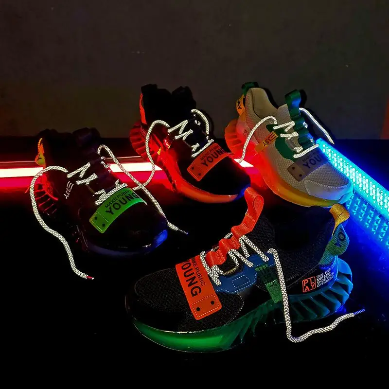 

New Blade Sneakers For Young Generation Mesh Breathable Running Shoes Men Autumn Night Reflective Chaussures Stable Zapatillas