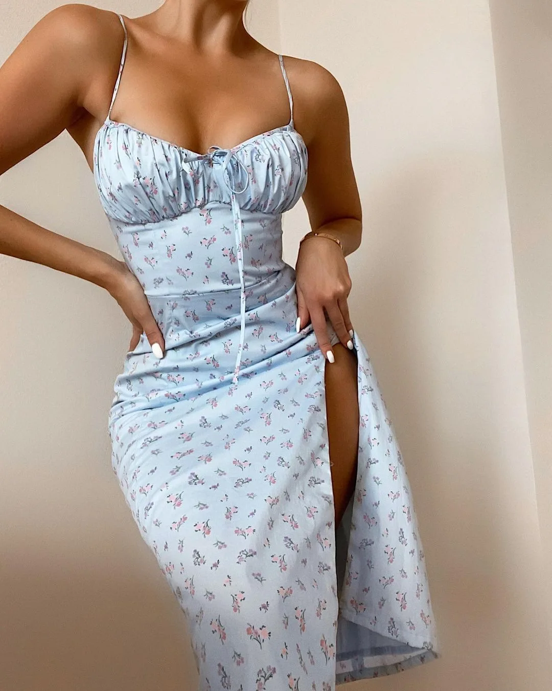 

wsevypo Sexy Spaghetti Strap Tie Up Front Floral Dress Party Summer Sleeveless Chest Wrapped High Slit Sundress for Lady 7Colors