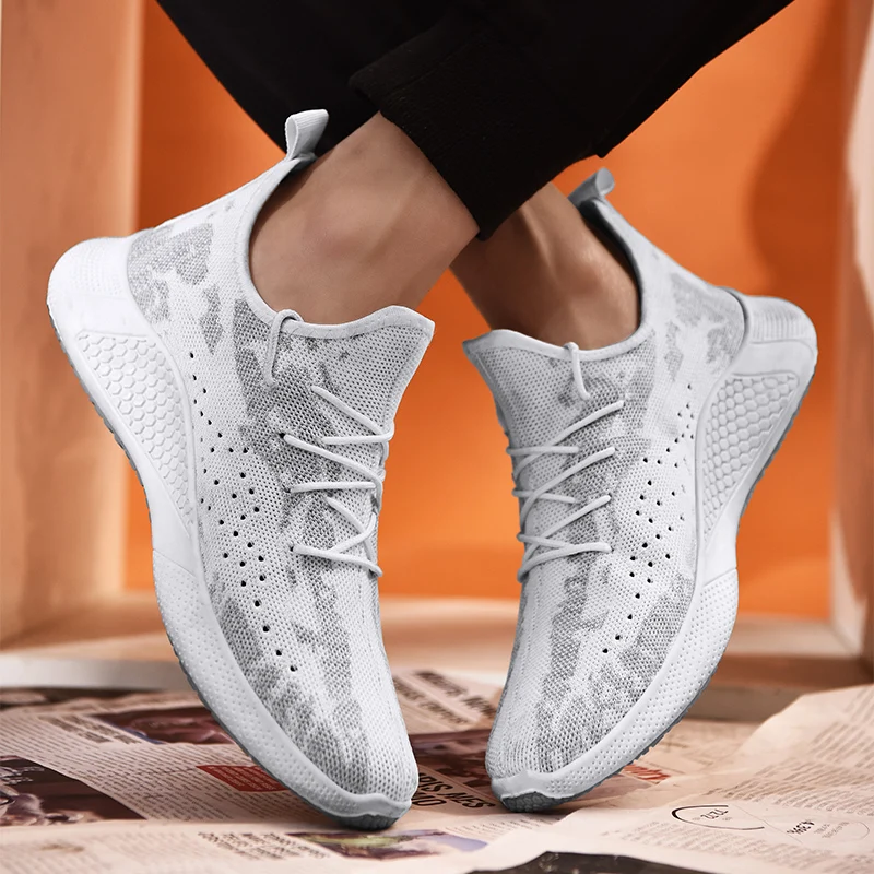 Мужские кроссовки мужские дышащие для занятий спортом на открытом воздухе