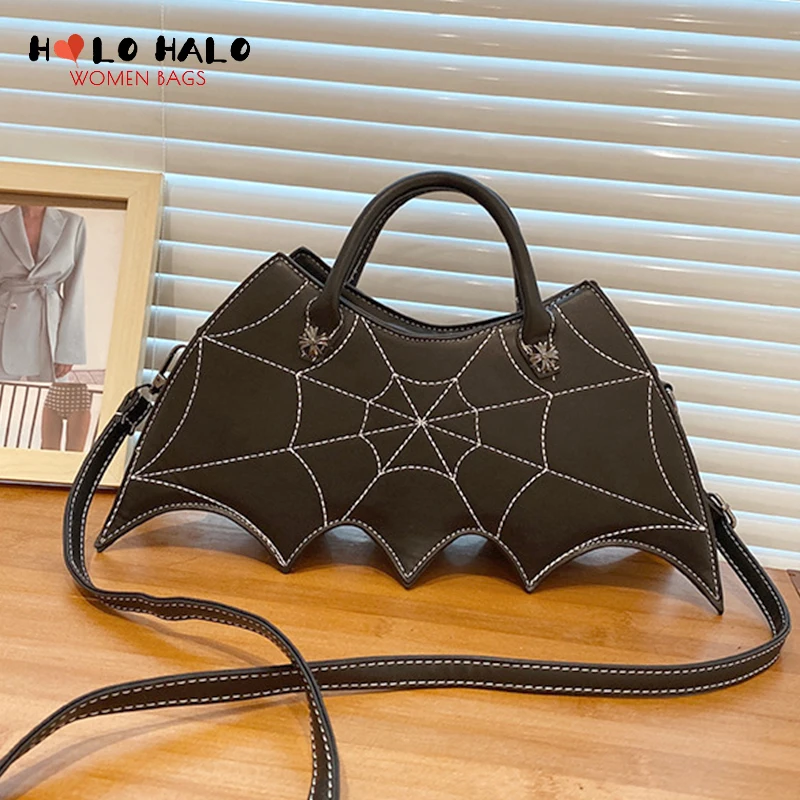 Halloween Party Crossbody Bag Goth Style Bat Shape Women Handbag and Purse Hand Bags Punk Designer Animal Shoulder Bag Clutch