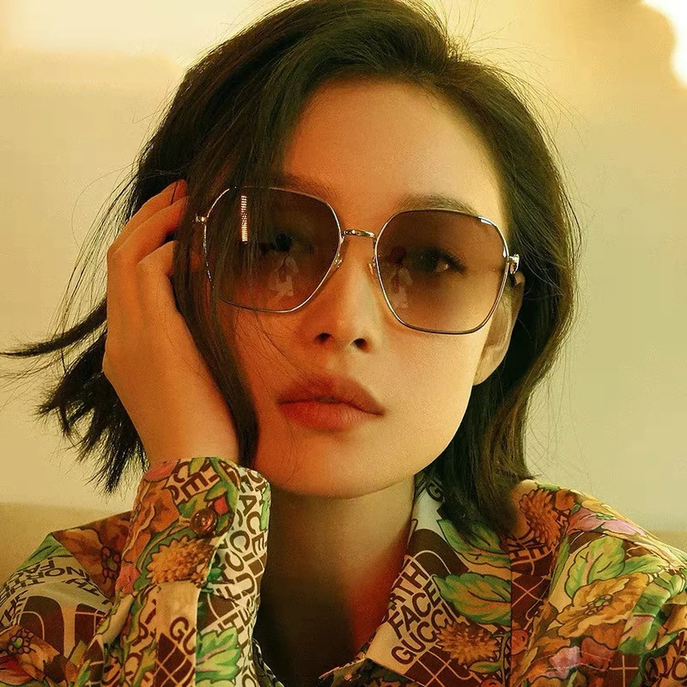 

Steampunk Big Metal Frame Round Eyeglasses Women Tinted Color Lens Mirror Sunglasses Retro Shades UV400 Oculos De Sol Shopping