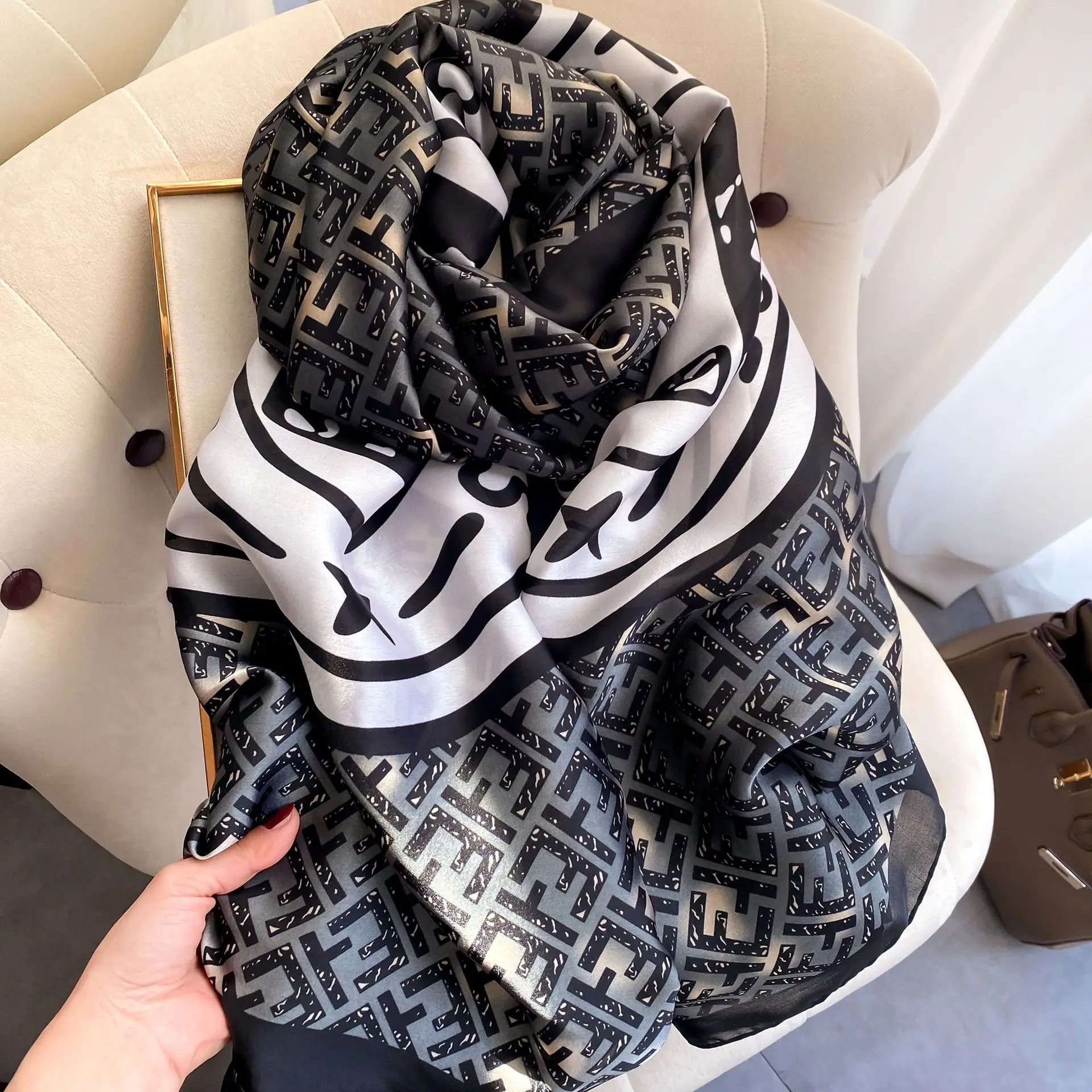 

180x90 см шелковый шарф для женщин, длинная бандана, платок, хиджаб, тихий, пляжный саронг, модный, 2021 шарф шаль оптовая продажа