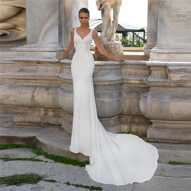 Mermaid v-neck wedding dress bohemian sleeveless bead court train lace bridal gown backless elegant white ivory vestido de novia