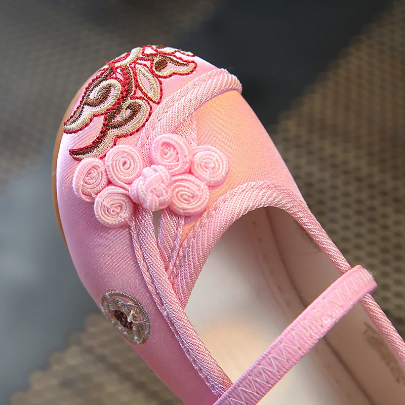 Детская парусиновая обувь для девочек Классическая с цветочной вышивкой мягкая