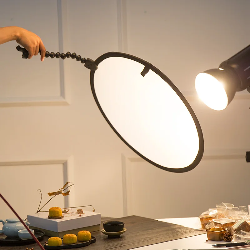 

BEIYANG 60cm 5 in 1 Portable Collapsible Light Round Photography Reflector Multi Handheld Photograph Studio Light Reflector