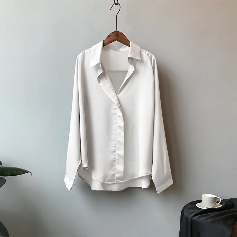 

Spring/autumn New Retro Silk Satin Shirt Women's Long-sleeved Turn-down Collar Solid Color Chiffon Top