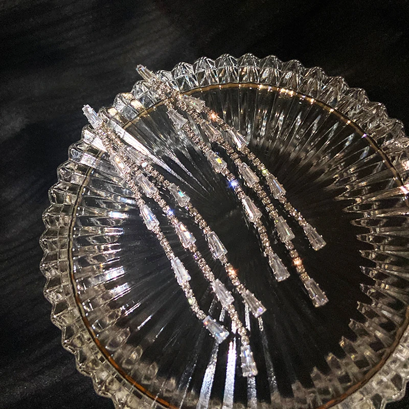 

2021 New Arrive Popular Design 925 Silver Geometry Tassel Earrings for Women Charm Jewelry Zirconia Stud S925 Silver Needle Gift