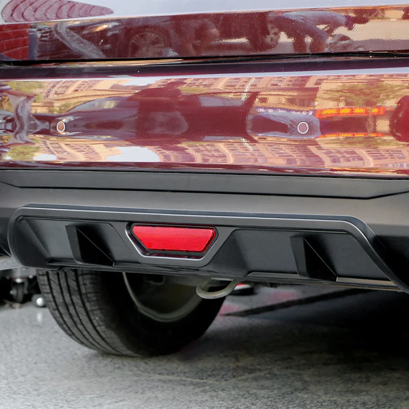 

Suitable for 16-18 Small 13-15 Kia Old K3 Large Surround Refitting Front and Rear Lip