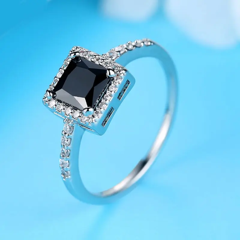 Женское кольцо с большим квадратным черным ониксом CiNily Прозрачный