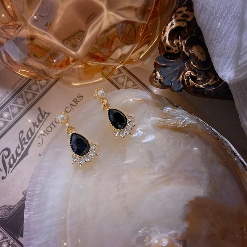 

Серьги из драгоценных камней в стиле ретро, дворец, изысканный темперамент, компактные, универсальные, черные