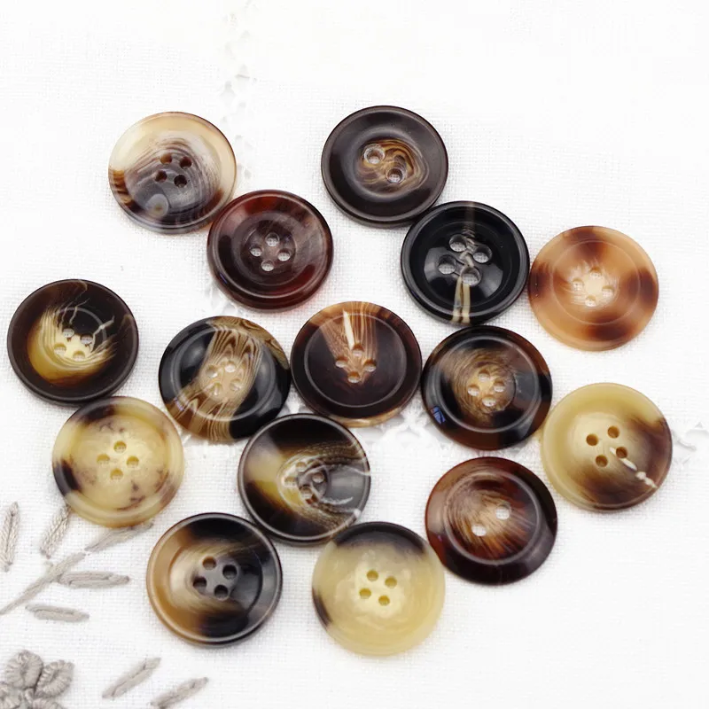 

100pcs Resin 4 holes overcoat Buttons Sewing accessories for clothing Decorative Plastic Buttons Handmade DIY