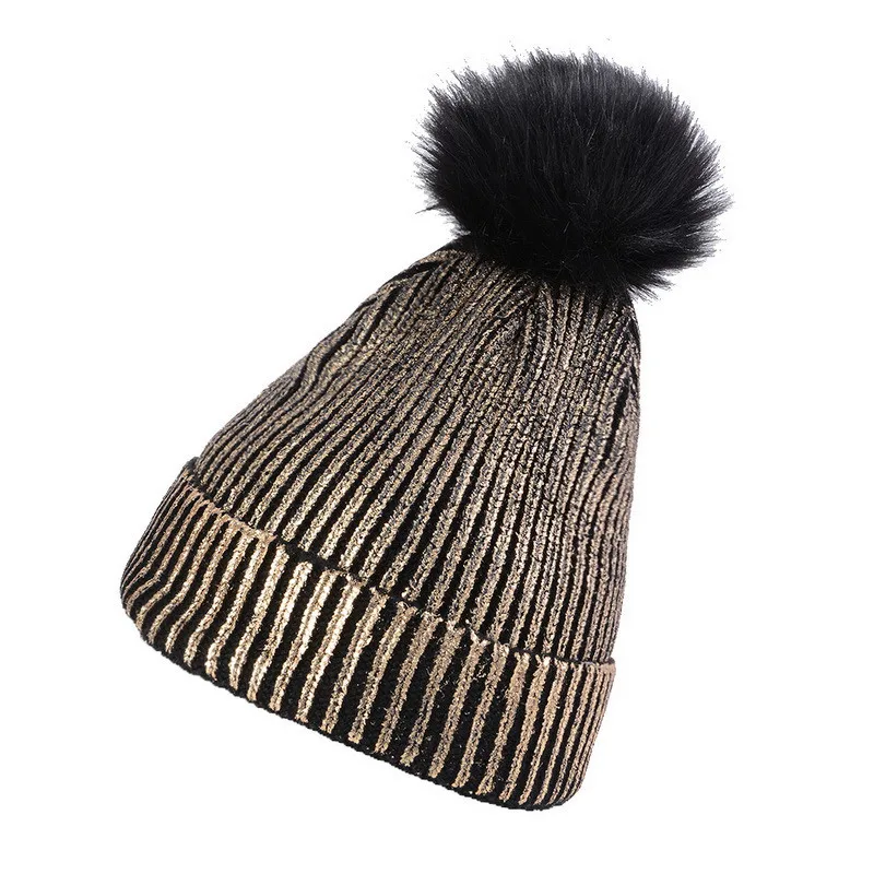 Шапка женская осенне-зимняя вязаная с помпоном из лисьего меха | Аксессуары для