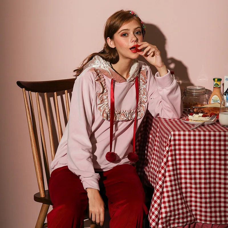 Зимняя женская пижама Новая зимняя Милая с длинным рукавом Женская бархатная