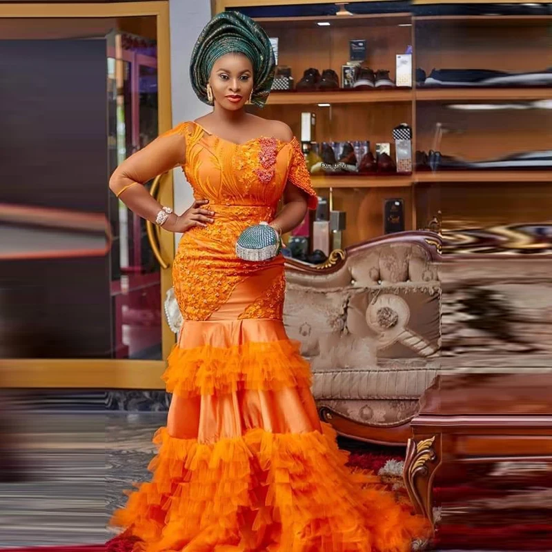 

Orange Plus Size Evening Dresses With Illusion Sleeves Tiered Appliques Lace Aso Ebi Prom Dress Mermaid African robe de soirée