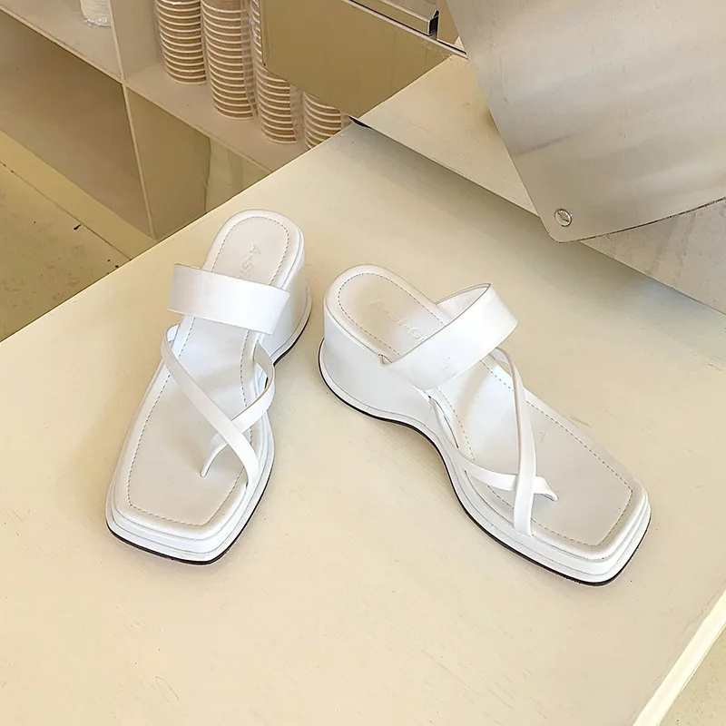 

Shoes Slippers Women Summer Heeled Mules On A Wedge Pantofle Low Slides Fashion Platform Rubber Flip Flops Heels 2020 Luxury