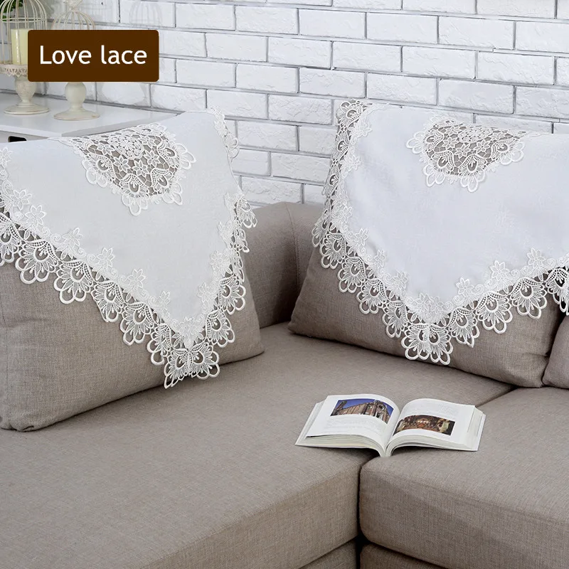 

Кружевное белое покрывало для дивана с вышивкой в виде Розы