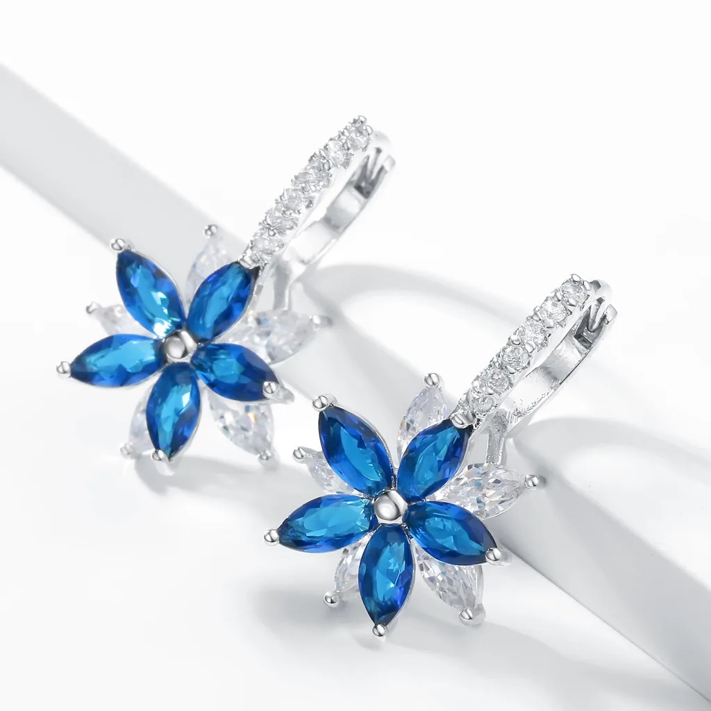 Женские серьги-гвоздики с цветком очаровательные романтические серьги фианитом