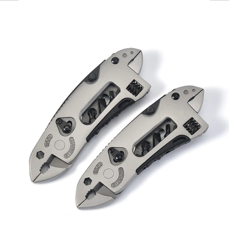 

Multifunctional 9 In 1 Keychain Plier Screwdriver Pocket Tools Outdoor Camping Multi-purpose Pliers and Wrench