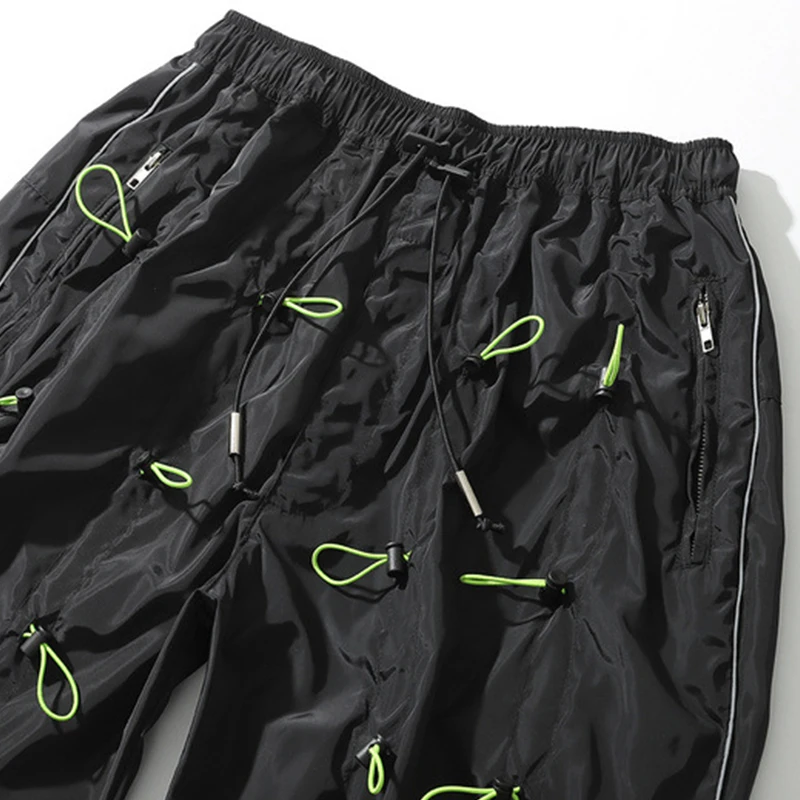 

High Street Allover Draw Cords Mens Polyester Casual Pants Elastic Waist 2020 Side Stripe Mens Jogger Pants Zippered Pockets