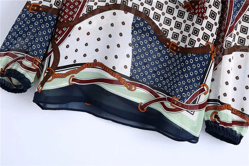 

Vintage Women Bow Collar Shirt 2020 Fashion LadIes Patchwork Print Shirts Causal Female Streetwear Loose Blouse Chic Girl Tops