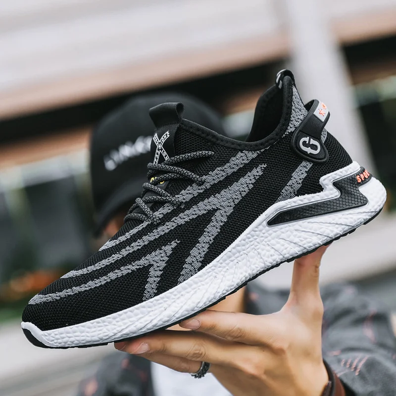 

Summer Men's Shoes 2021 New Breathable Trend Leisure Mesh Coconut Fashion Running Sports Sneakers sneakers